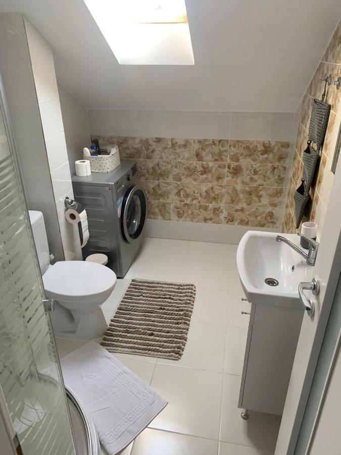Simona Apartament Palas Mall Iasi Exterior foto